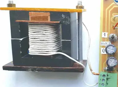 Исследуемый трансформатор или дроссель с магнитопроводом