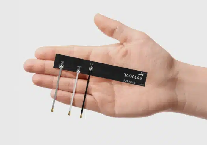 Taoglas FXP30x and PC30x multi-connectivity antennas