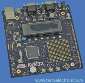 AT EVK1100 – отладочная плата 32-разрядных контроллеров фирмы ATMEL AVR32UC3