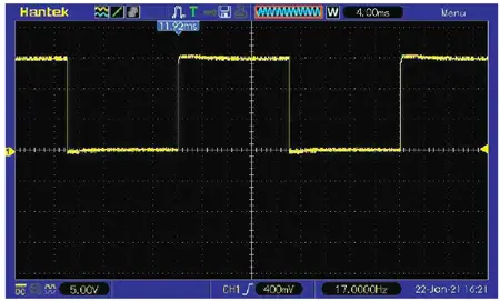 Осциллограмма сигнала на затворе VT1 при управлении с помощью оптопар